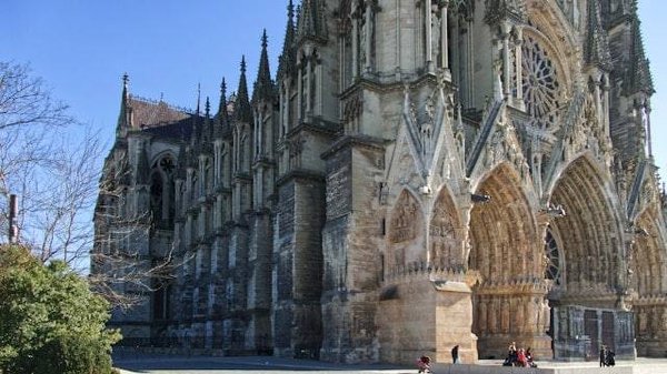 Plongée au cœur de la culture locale : découvrez les trésors cachés de Reims